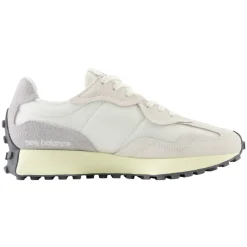 327 - Adult Fashion Shoes