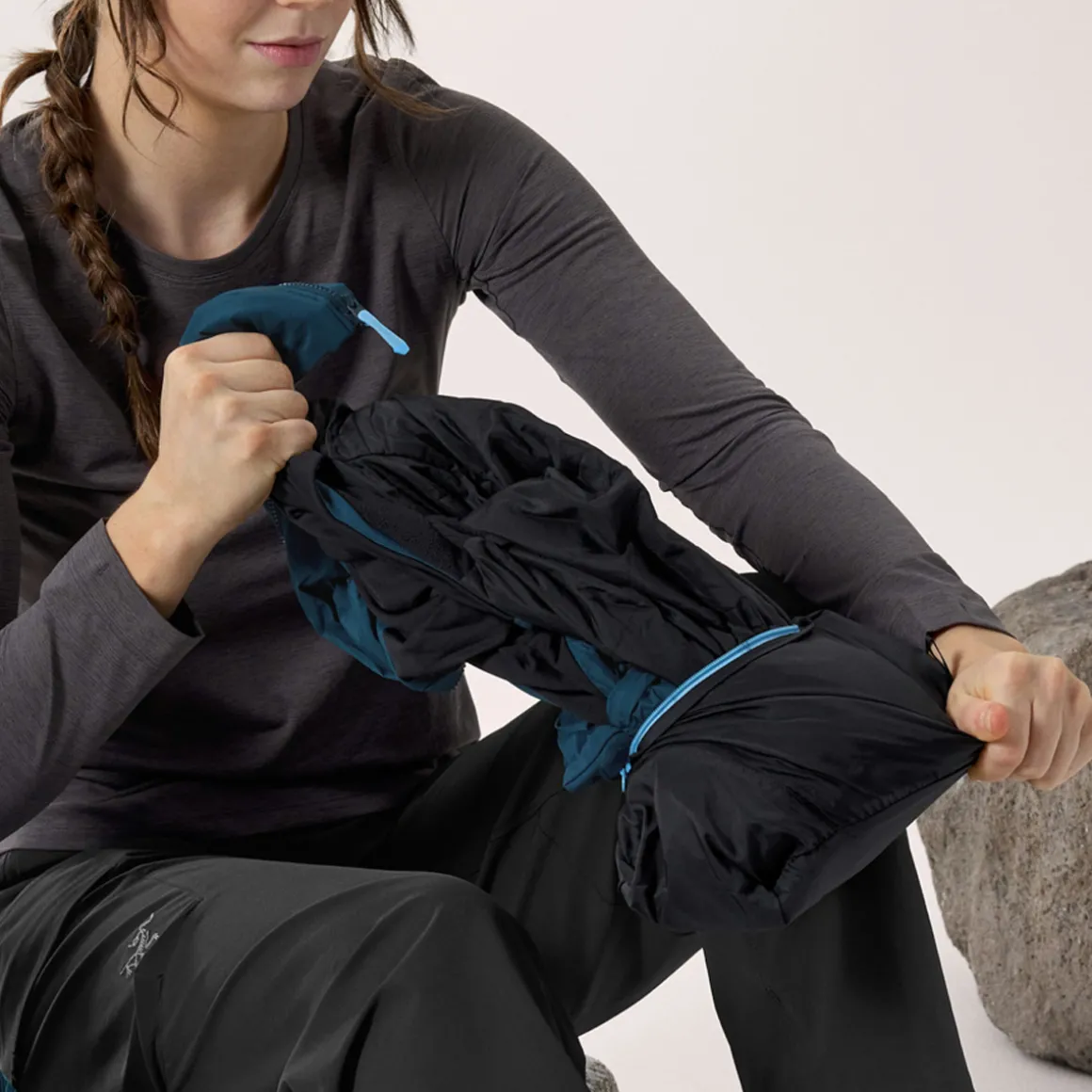 Atom - Women's Hooded Insulated Jacket
