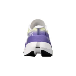 Cloudboum Max - Women's Performance Footwear