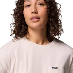 Daniela Falls - Women's T-Shirt