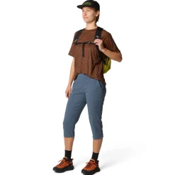 Dynama - Women's Capri Pants