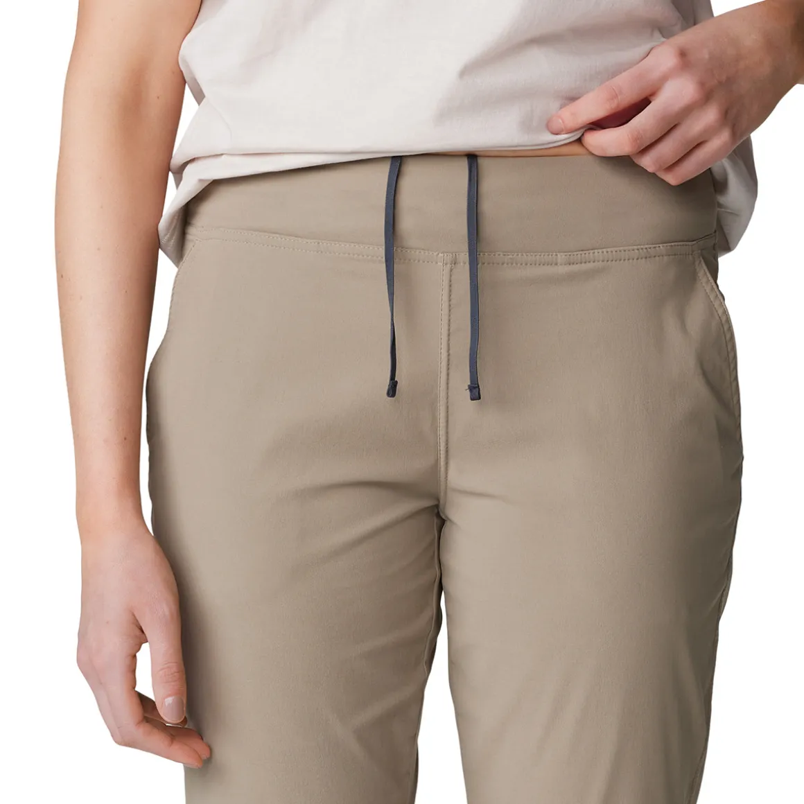Dynama - Women's Capri Pants