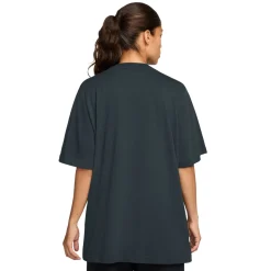Essential - Women's T-Shirt