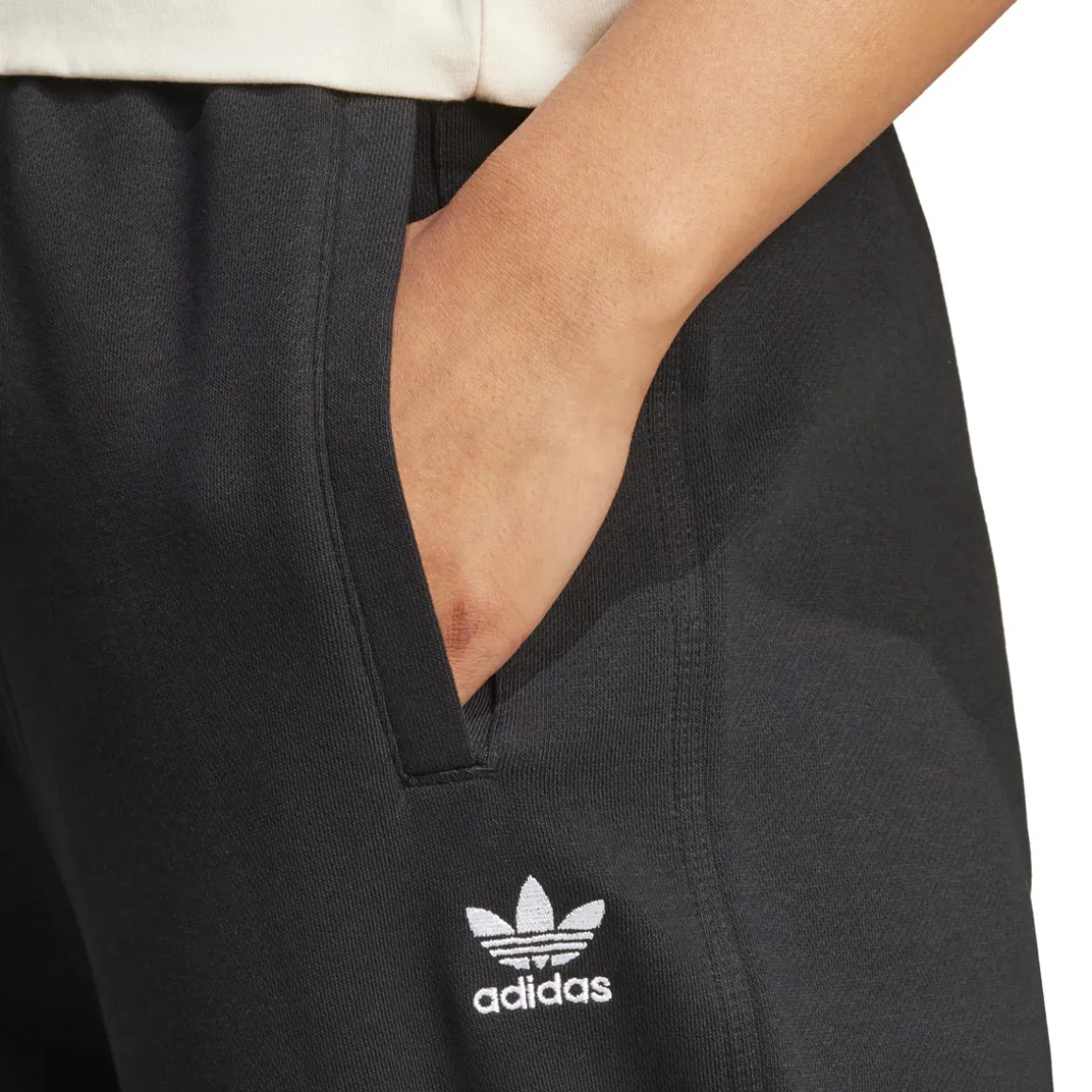 Essentials - Women's Fleece Pants