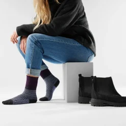 Everyday Popcorn Cable - Women's Cushioned Crew Socks
