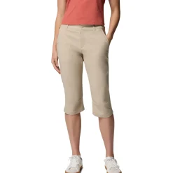 Leslie Falls - Women's Capri Pants