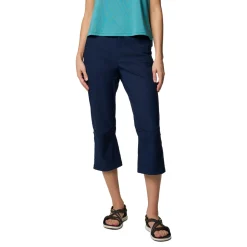 Leslie Falls II - Women's Capri Pants