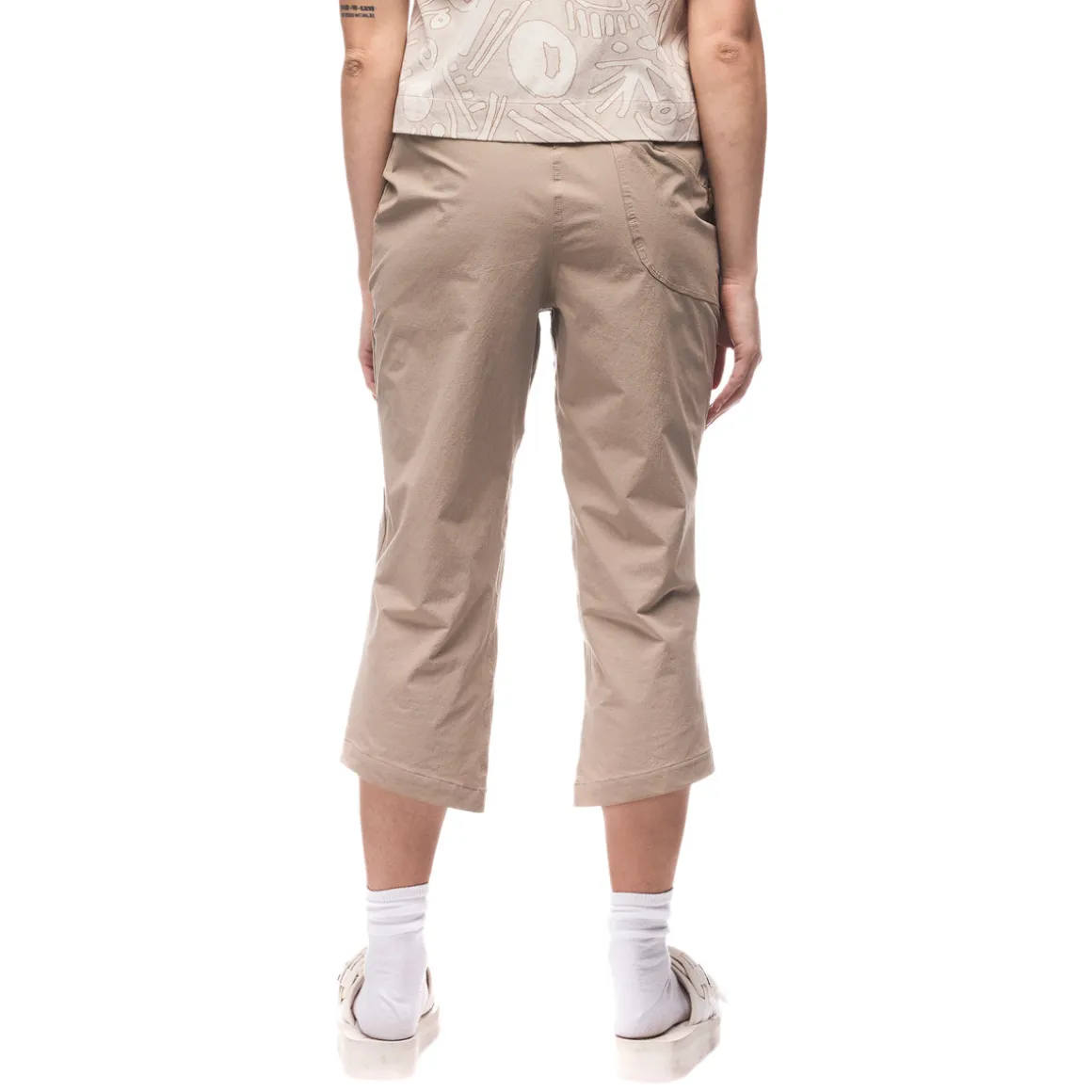Nakato VI - Women's Capri Pants