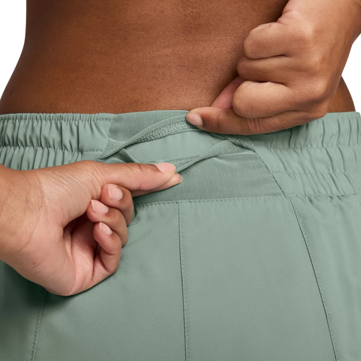 One - Women's Training Shorts