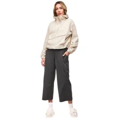 Pierna II - Women's Capri Pants