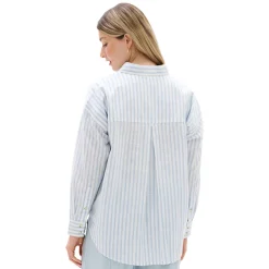 Relaxed - Women's Long-Sleeved Shirt