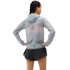 Skyflow - Women's Hooded Jacket