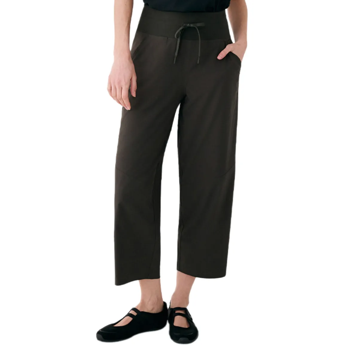 Sofia - Women's Capri Pants