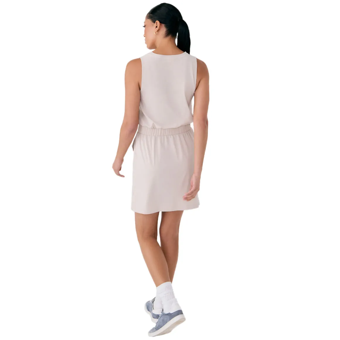 Sofia Scoop - Women's Sleeveless Dress