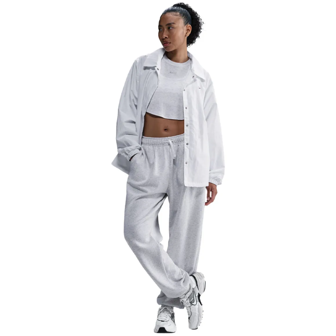 Sportswear Club - Women's Jogger Pants