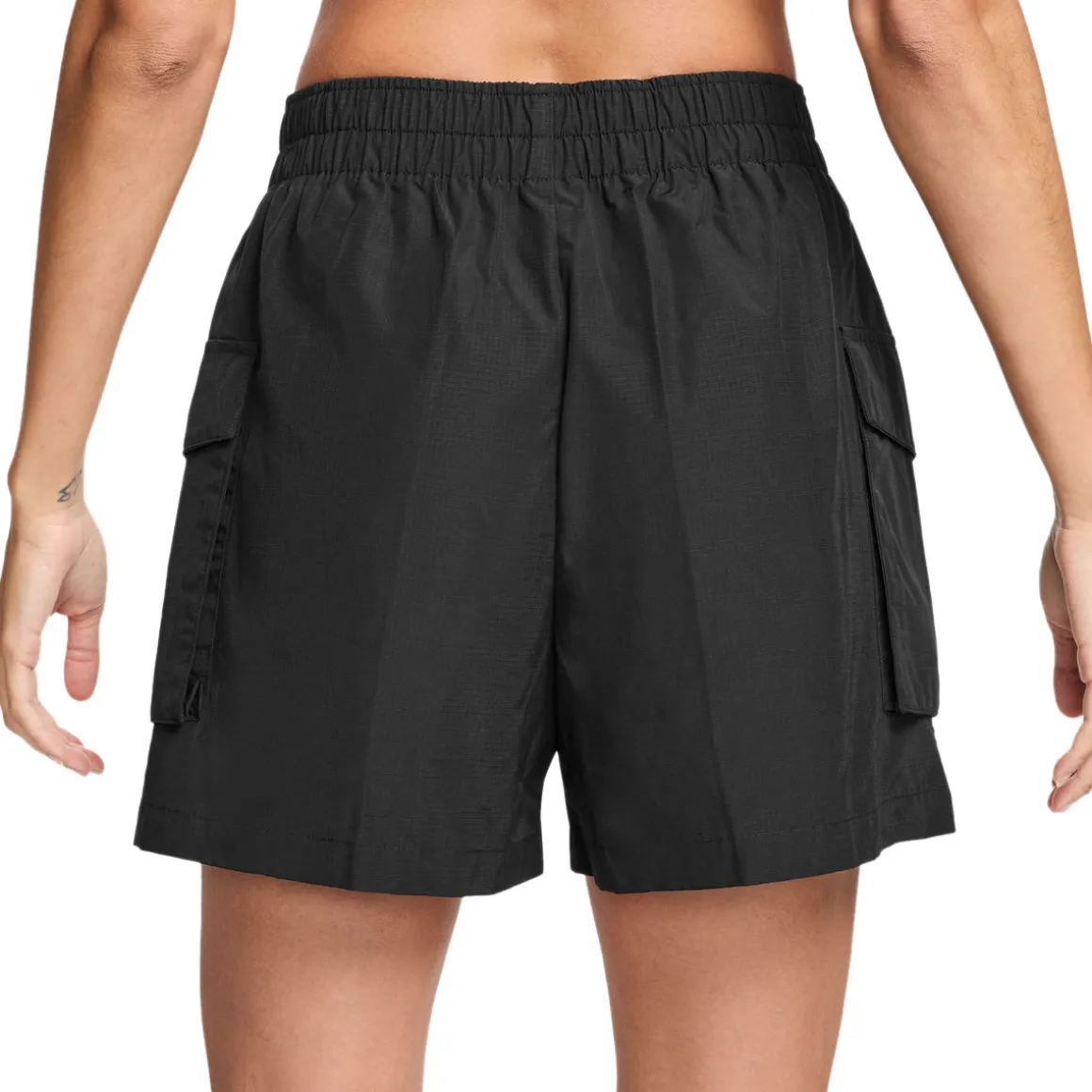 Sportswear Essential - Women's Cargo Shorts