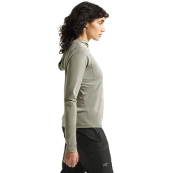 Sunna - Women's Hoodie