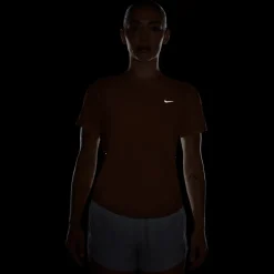 Swift - Women's Training T-Shirt