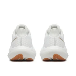 Triumph 23 - Women's Running Shoes