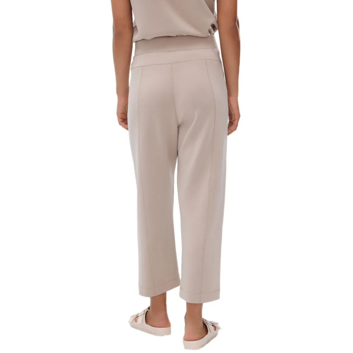 Vero - Women's Capri Pants