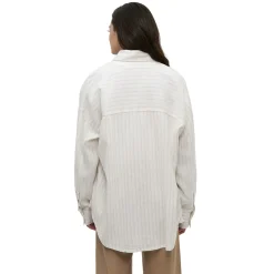 West End - Women's Long-Sleeved Shirt