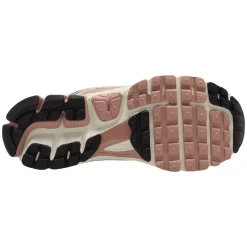 Zoom Vomero 5 - Women's Fashion Shoes